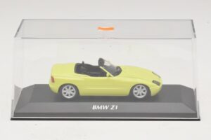 BMW Z1 E30 Amarelo Maxichamps 1:43 940020100 Diecast - imagem 4 de 5