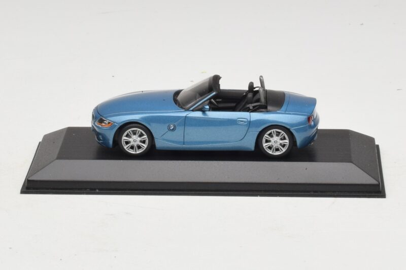 BMW Z4 E85 Azul Claro Metálico Caixa De Substituição Minichamps 1:43 80420144054-R1 Diecast