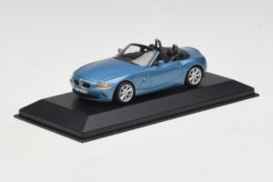 BMW Z4 E85 Azul Claro Metálico Caixa De Substituição Minichamps 1:43 80420144054-R1 Diecast - imagem 2 de 5