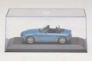 BMW Z4 E85 Azul Claro Metálico Caixa De Substituição Minichamps 1:43 80420144054-R1 Diecast - imagem 4 de 5