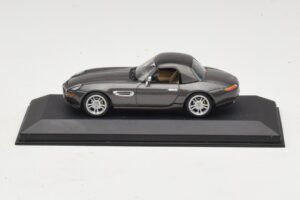 BMW Z8 E52 Hardtop Cinzento Minichamps 1:43 BMW Z8 E52 Hardtop Cinzento Minichamps 1:43 BMW022 Diecast