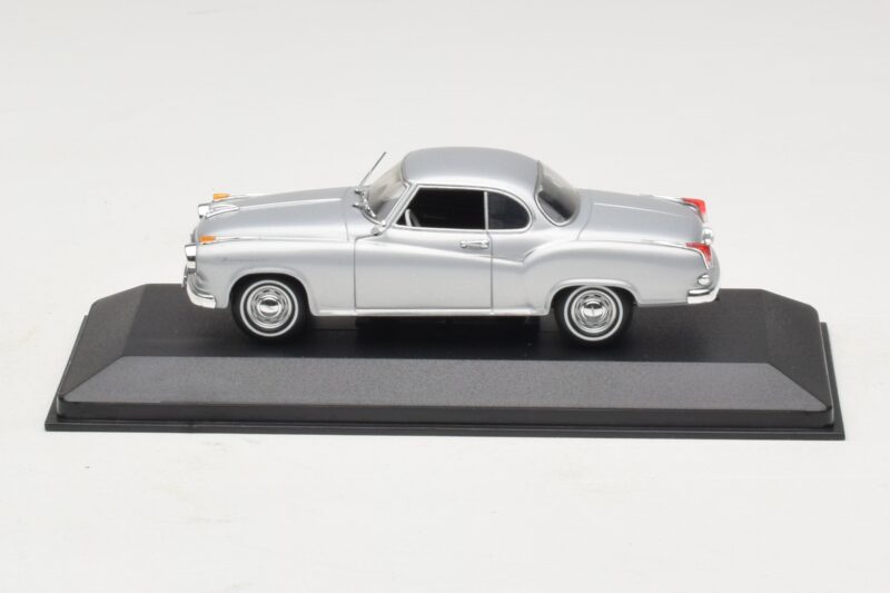 Borgward Isabella Coupé Prateado Minichamps 1:43 400096031 Metal