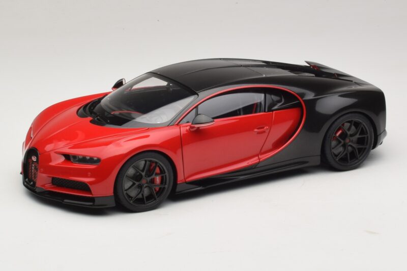 Bugatti Chiron Sport Italian Red & Carbon AUTOart 1:18 70996 Compósito