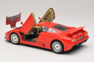 Bugatti EB110 Vermelho Bburago 1:18 3055-P1 Metal - imagem 5 de 8