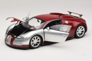 Bugatti Veyron Centenaire Edition Chrome Red Minichamps 1:18 100110851 Metal - imagem 2 de 8