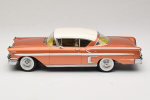 Chevrolet Bel Air Impala Coupe Cobre & Creme KK-Scale 1:18 KKDC181591 Metal - imagem 3 de 6