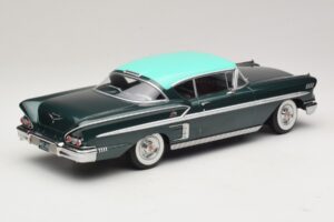 Chevrolet Bel Air Impala Coupe Verde Escuro Metálico & Verde KK-Scale 1:18 KKDC181594 Metal - imagem 2 de 6