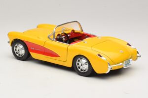 Chevrolet Corvette C1 Descapotável Amarelo Vermelho Bburago 1:18 3034-M2 Metal - imagem 7 de 8