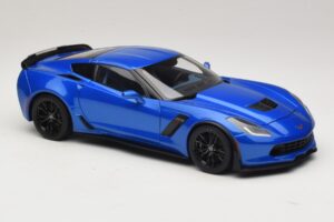 Chevrolet Corvette C7 Z06 Laguna Blue Tintcoat AUTOart 1:18 71265 Compósito - imagem 6 de 8