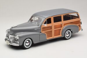 Chevrolet Fleetmaster Woody Cinzento Maisto 1:18 31854 Metal