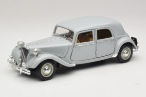 Citroen 15CV Six Cinzento Maisto 1:18 31837 Metal