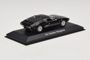 De Tomaso Mangusta Preto Maxichamps 1:43 940127121 Diecast - imagem 2 de 5