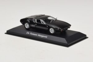 De Tomaso Mangusta Preto Maxichamps 1:43 940127121 Diecast - imagem 3 de 5