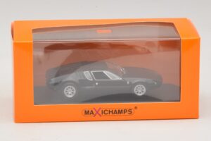 De Tomaso Mangusta Preto Maxichamps 1:43 940127121 Diecast - imagem 5 de 5