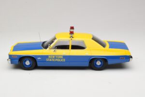 Dodge Monaco New York State Police Amarelo & Azul KK-Scale 1:18 KKDC181156 Metal - imagem 3 de 6