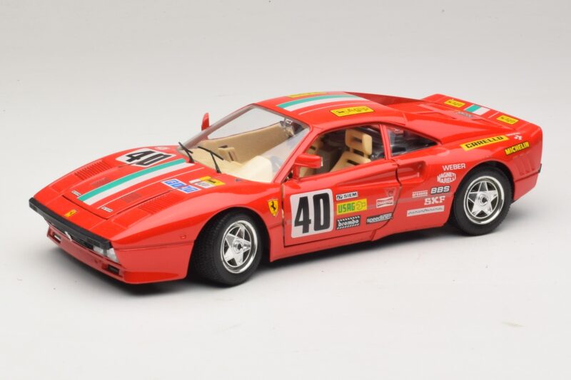 Ferrari 288 GTO #40 Vermelho Bburago 1:18 3027-P4 Metal