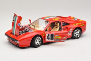 Ferrari 288 GTO #40 Vermelho Bburago 1:18 3027-P4 Metal - imagem 2 de 8
