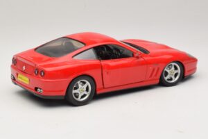 Ferrari 550 Maranello Vermelho Majorette 1:18 5974 Metal - imagem 3 de 8