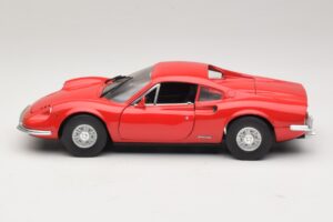 Ferrari Dino 246 Vermelho Majorette 1:18 5271 Metal - imagem 4 de 8
