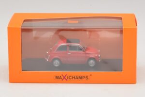Fiat 500 L Vermelho Maxichamps 1:43 940121600 Diecast - imagem 5 de 5