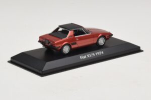 Fiat X1/9 Vermelho Maxichamps 1:43 940121662 Diecast - imagem 2 de 5