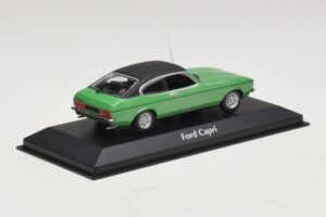 Ford Capri II Verde Metálico Maxichamps 1:43 940081200 Metal - imagem 2 de 5