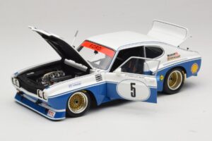 Ford Capri RS3100 #5 R. Stommelen / J. Mass Zandvoort ETC 1974 Minichamps 1:18 180748005 Metal - imagem 2 de 8