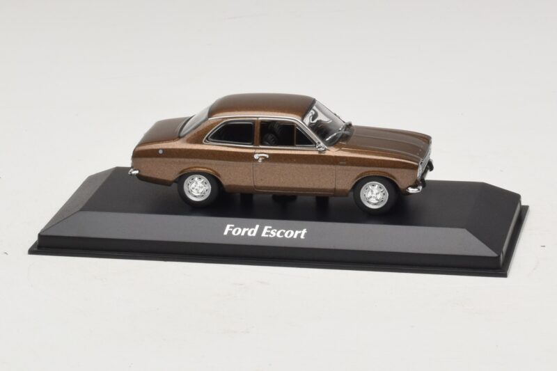 Ford Escort Mk1 Castanho Metálico Maxichamps 1:43 940081000 Metal