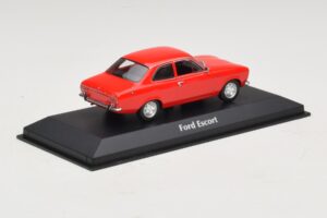 Ford Escort Mk1 Vermelho Maxichamps 1:43 940081001 Metal - imagem 2 de 5