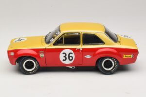 Ford Escort Mk1 TC #36 F. Gardner / D. Glemser Grand Prix der Tourenwagen 1968 Minichamps 1:18 100688136 Metal - imagem 4 de 8