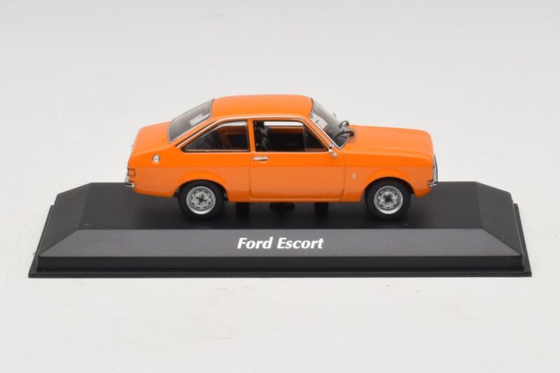 Ford Escort Mk2 Laranja Maxichamps 1:43 940084101 Diecast