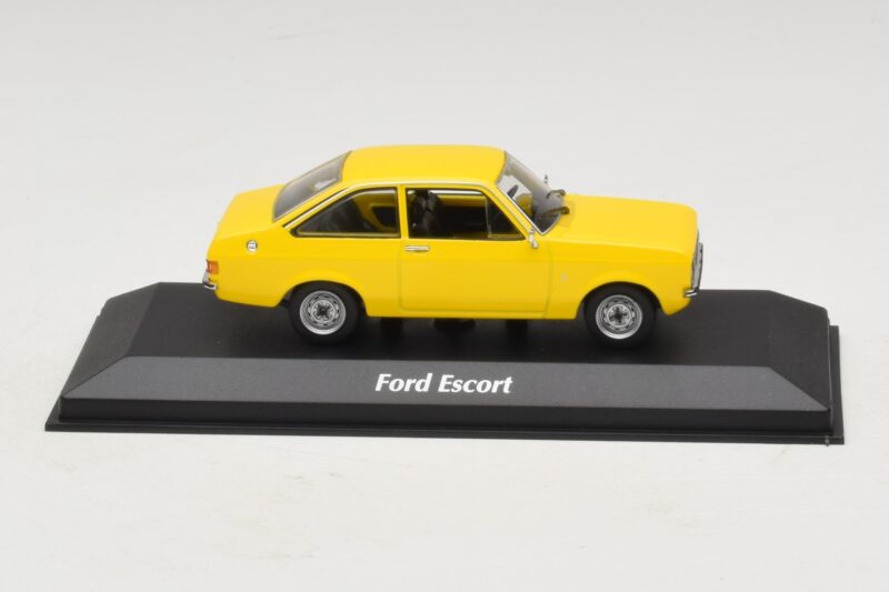 Ford Escort Mk2 Amarelo Maxichamps 1:43 940084100 Diecast