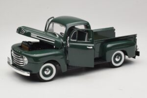 Ford F-1 Verde Road Legends 1:18 92218 Metal - imagem 2 de 8
