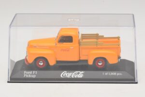 Ford F1 Coca-Cola Minichamps 1:43 400082062 Metal - imagem 4 de 5