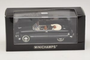 Ford FL Cabriolet Preto Minichamps 1:43 400082231 Metal - imagem 5 de 5