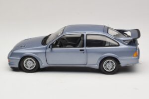 Ford Sierra RS Cosworth Azul Minichamps 1:18 150084072 Metal - imagem 4 de 8