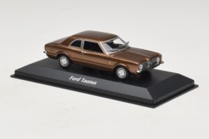 Ford Taunus TC Castanho Metálico Maxichamps 1:43 940081300 Diecast - imagem 3 de 5