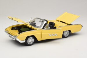 Ford Thunderbird Cabriolet Amarelo Anson 1:18 30334-P1 Metal - imagem 2 de 8