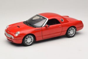 Ford Thunderbird Vermelho Maisto 1:18 31620 Metal