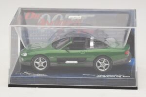 Jaguar XKR X100 Roadster Die Another Day Minichamps 1:43 045149 Metal - imagem 4 de 5