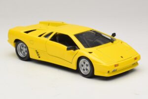 Lamborghini Diablo Amarelo Maisto 1:18 32803 Metal - imagem 6 de 8