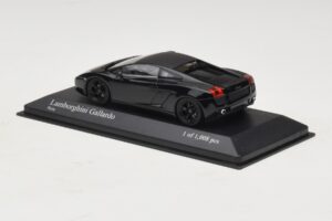 Lamborghini Gallardo Preto Minichamps 1:43 400103504 Metal - imagem 3 de 5