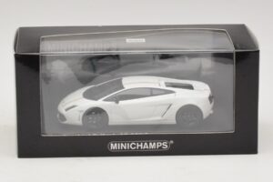 Lamborghini Gallardo LP550-2 Tricolore Branco Minichamps 1:43 400103801 Metal - imagem 5 de 5