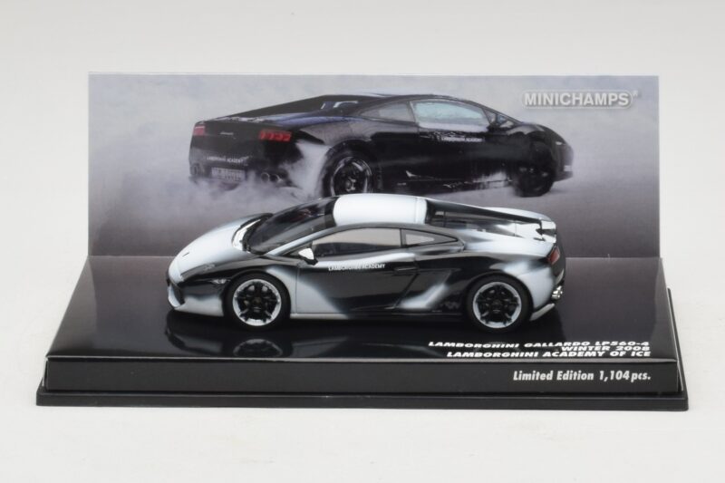 Lamborghini Gallardo LP560-4 Academy of Ice Preto Minichamps 1:43 436103800 Metal