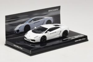 Lamborghini Gallardo LP560-4 Academy Branco Minichamps 1:43 436103801 Metal - imagem 2 de 5