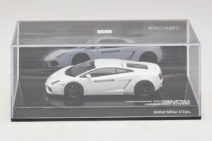 Lamborghini Gallardo LP560-4 Academy Branco Minichamps 1:43 436103801 Metal - imagem 4 de 5