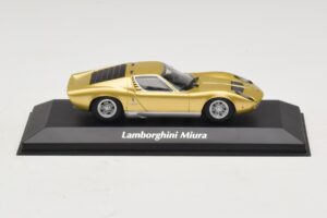 Lamborghini Miura P400 Dourado Maxichamps 1:43 940103002 Diecast
