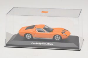 Lamborghini Miura P400 Laranja Maxichamps 1:43 940103001 Metal - imagem 4 de 5