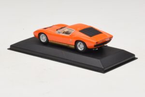 Lamborghini Miura P400 Laranja Minichamps 1:43 430103002 Metal - imagem 3 de 5