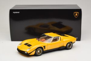 Lamborghini Miura SVR Amarelo & Preto Kyosho 1:18 08319GY Metal - imagem 8 de 8